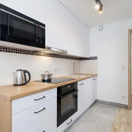 Classic & Elegant Moniuszki In By Renters Διαμέρισμα *