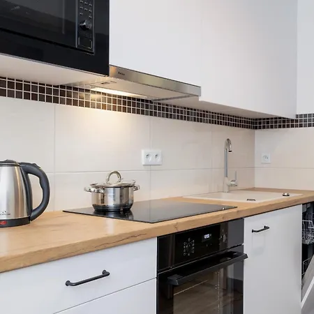 Classic & Elegant Moniuszki In By Renters Διαμέρισμα *